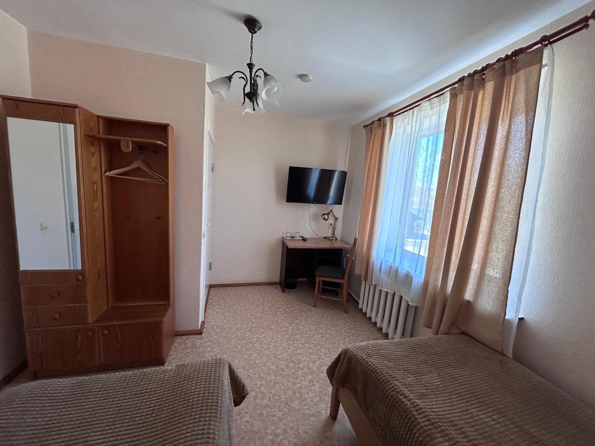 Radi Hotel Broceni Ngoại thất bức ảnh